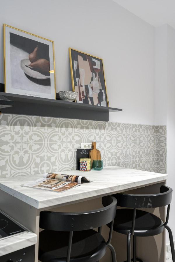 Crystal 3Bdr Apartment In Center บูคาเรสต์ ภายนอก รูปภาพ