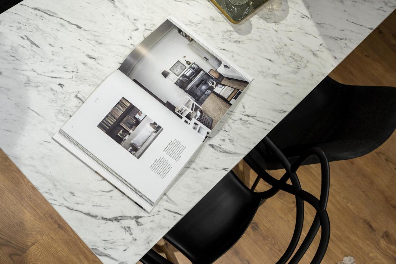 Crystal 3Bdr Apartment In Center บูคาเรสต์ ภายนอก รูปภาพ