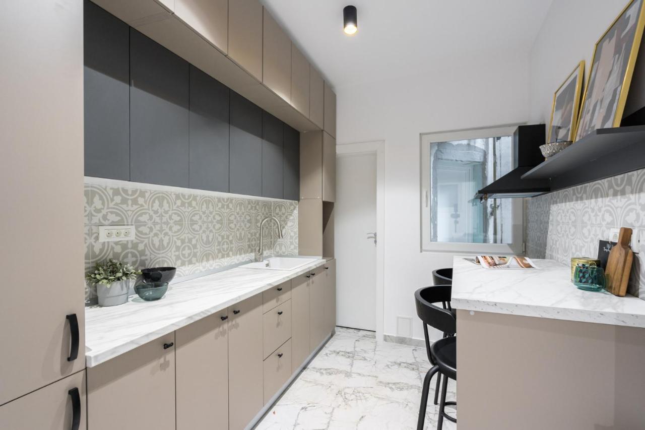 Crystal 3Bdr Apartment In Center บูคาเรสต์ ภายนอก รูปภาพ