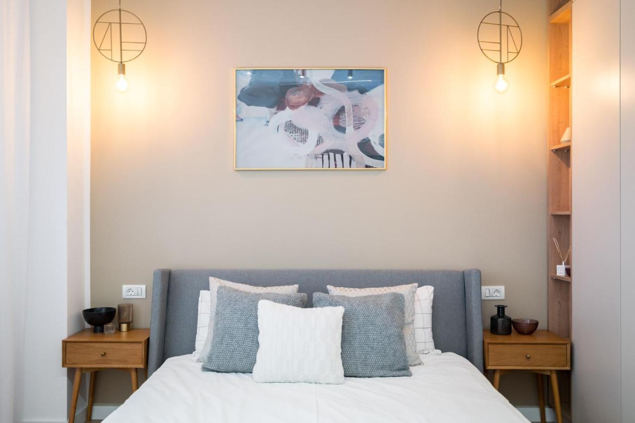 Crystal 3Bdr Apartment In Center บูคาเรสต์ ภายนอก รูปภาพ